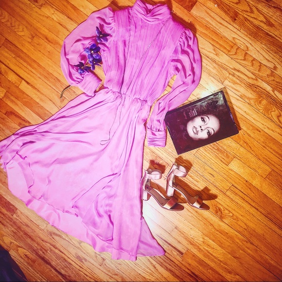 Meet your Posher, Samantha - Picture 2 of 7